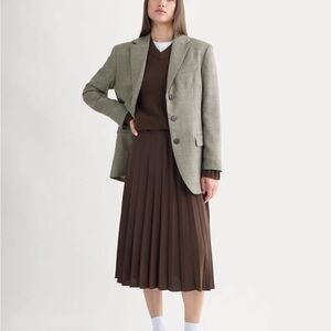 Dialogue pleated merino wool midi chocolate color skirt M